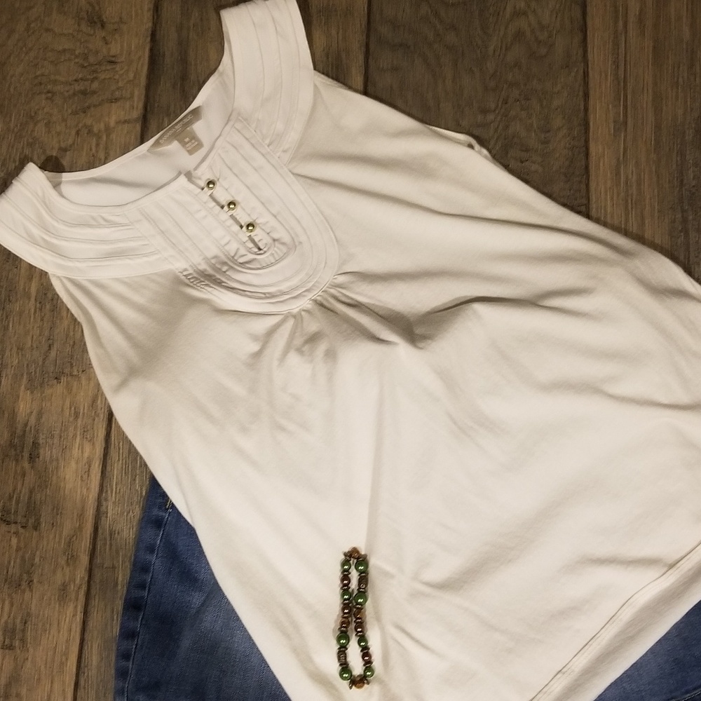 NWOT Banana Republic sleeveless blouse